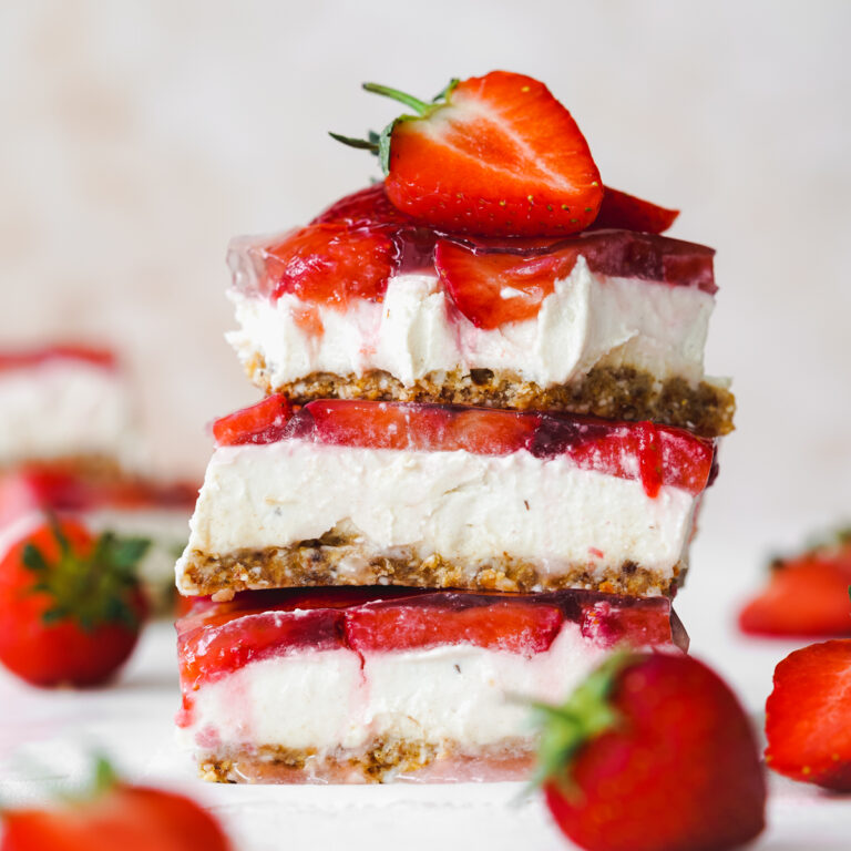 Gluten-Free Strawberry Cheesecake Bars