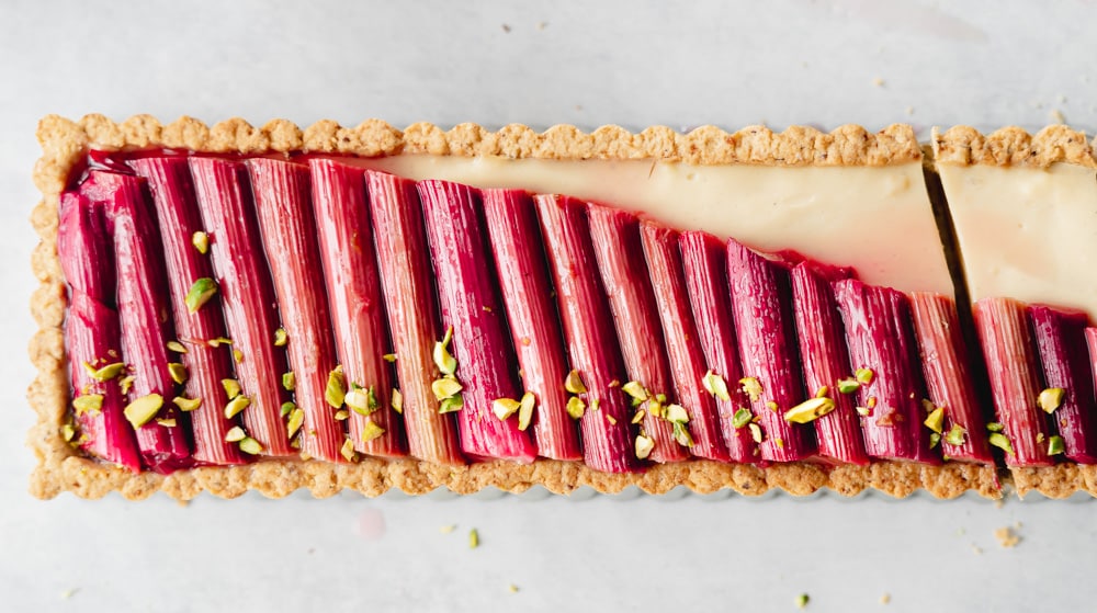 vegan rhubarb custard tart