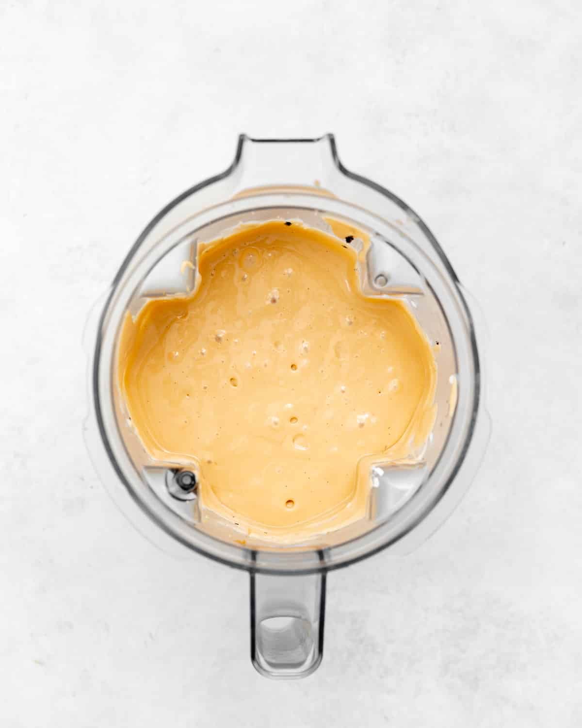 speculoos mascarpone in a blender.