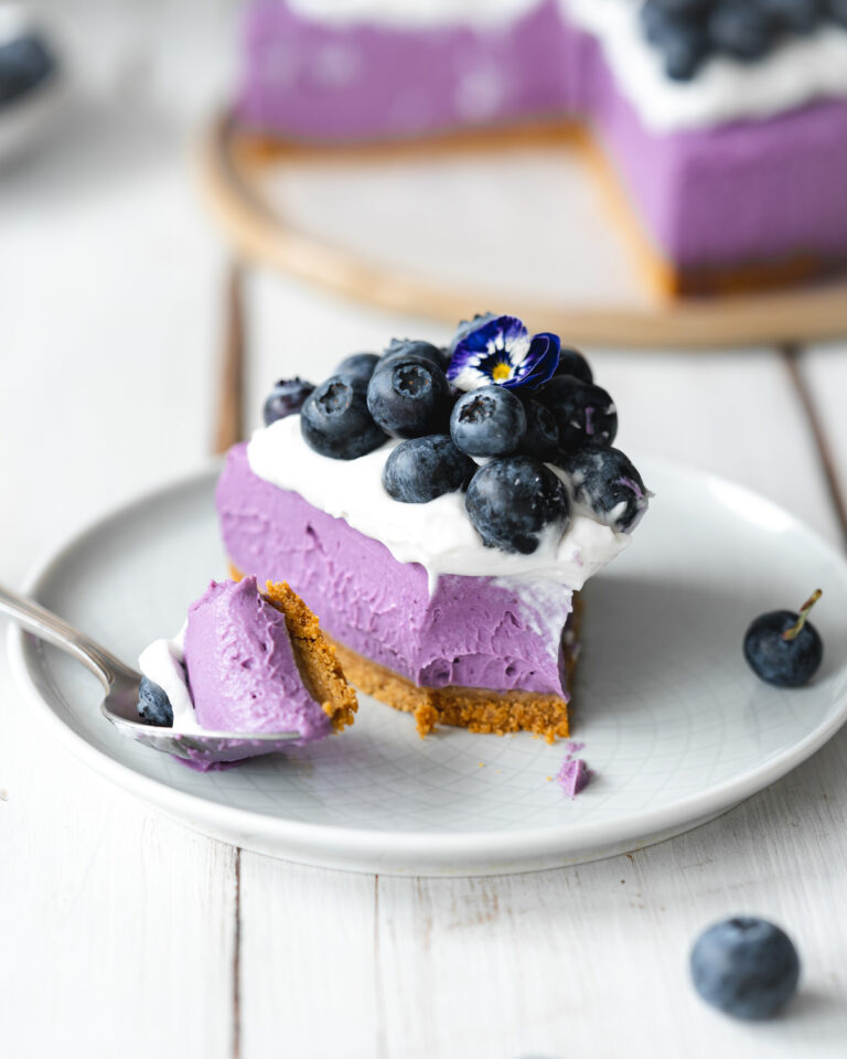 Vegan Blueberry Cheesecake - Addicted to Dates