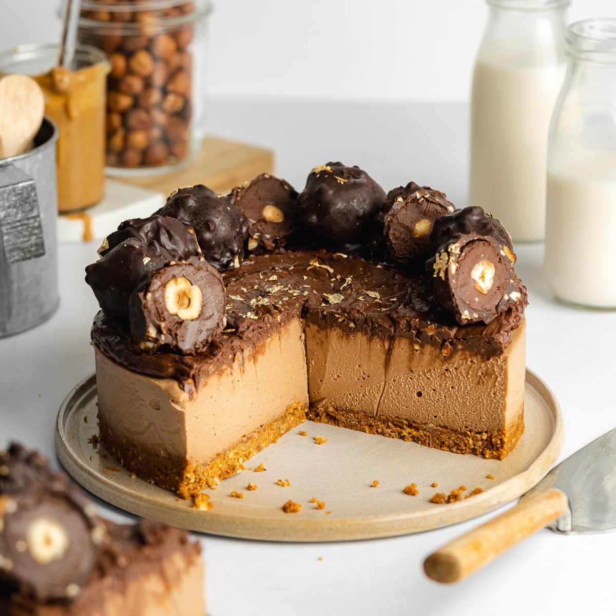 No-Bake Vegan Ferrero Rocher Cheesecake