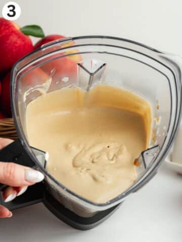 apple cream cheese filling blended until smooth in a blender jug.